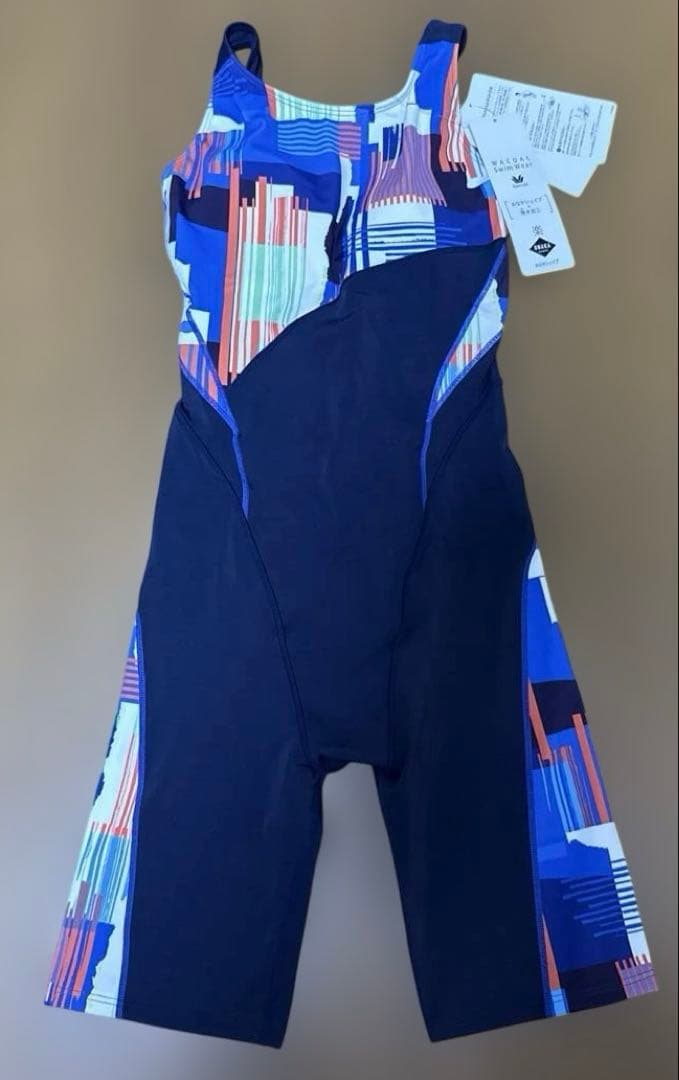 新品 ワコールおなかシェイプスイムウェア