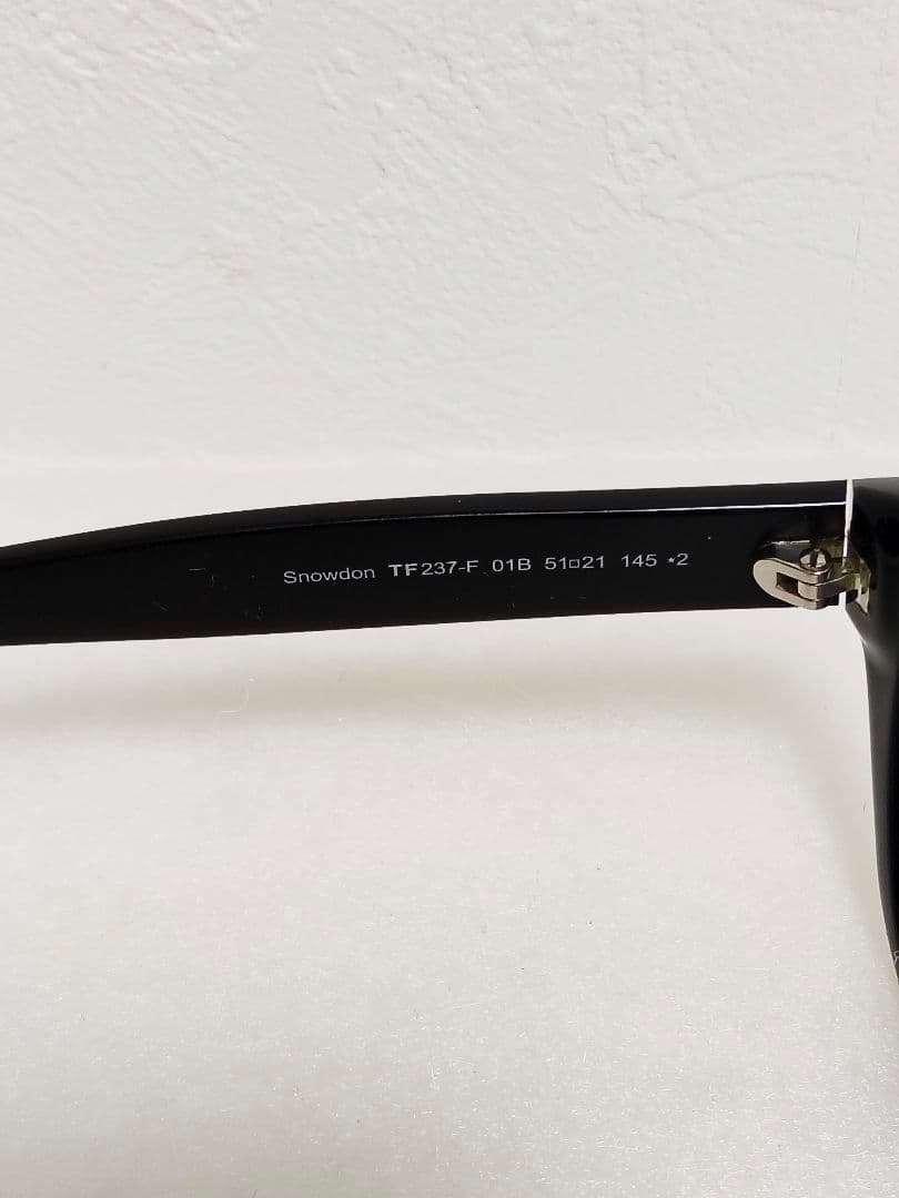 TOMFORD トムフォード スノードン FT0237 F/S 01B