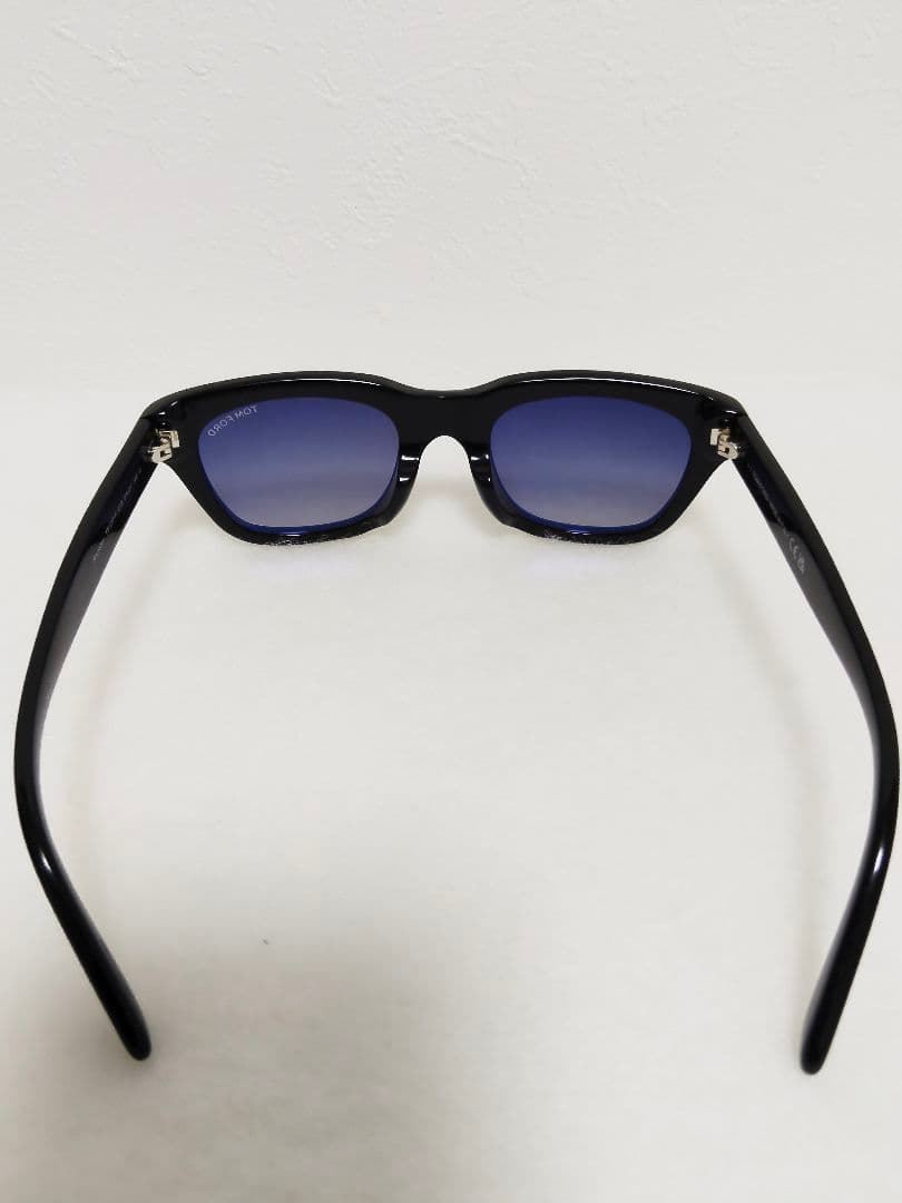 TOMFORD トムフォード スノードン FT0237 F/S 01B