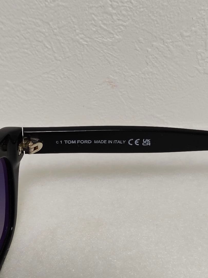 TOMFORD トムフォード スノードン FT0237 F/S 01B