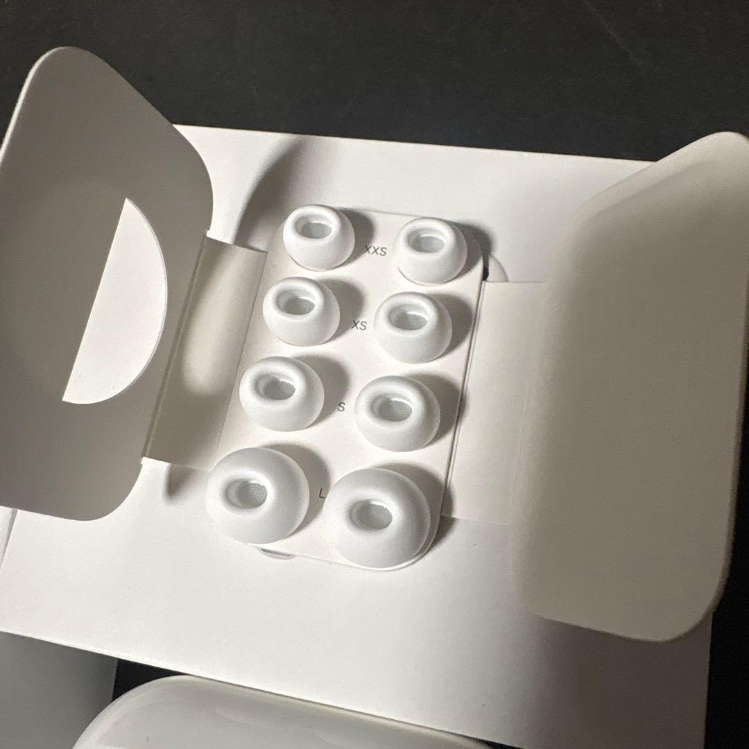 Apple AirPods PRO 3 本体 充電ケース付き