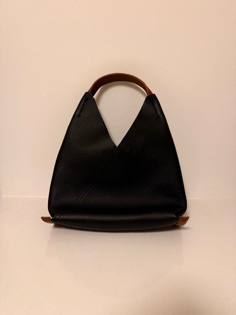 Hender Scheme(エンダースキーマ) triangle bag