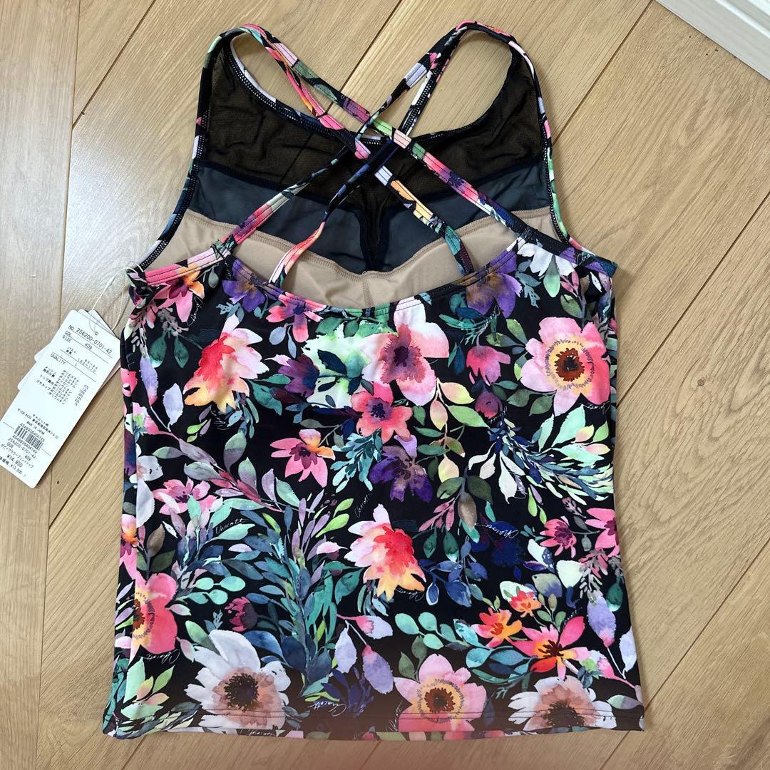 チャコット　ポピーフラワープリントトップ　新品　タグ付き　L 黒　ヨガ