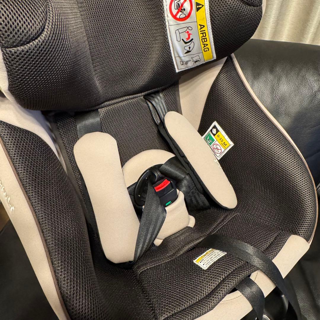 【美品】Combiコンビ　クルムーヴ コンパクト R129 エッグショック JQ