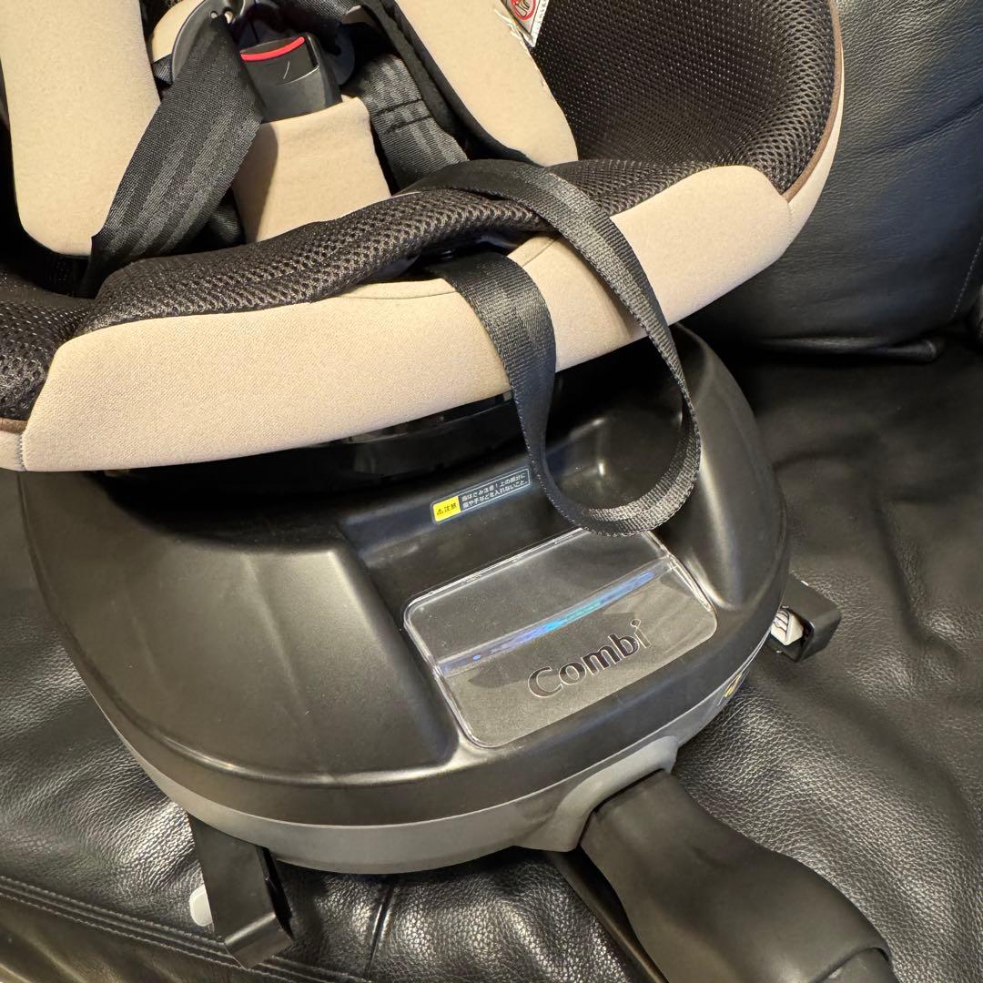 【美品】Combiコンビ　クルムーヴ コンパクト R129 エッグショック JQ