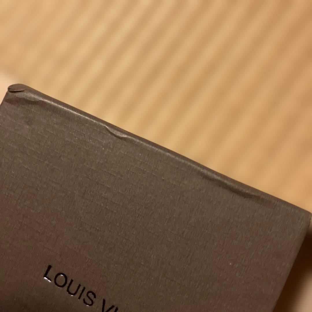 Louis Vuitton ロゴチャーム ブラック シルバー