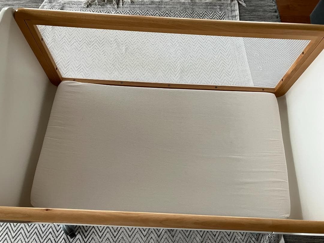 リリワゴン2 ホワイト ベビーベッド yamatoya