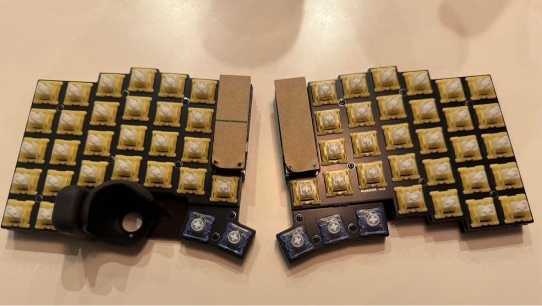 【新品】keyball61 完成品　XVX ロープロファイル仕様