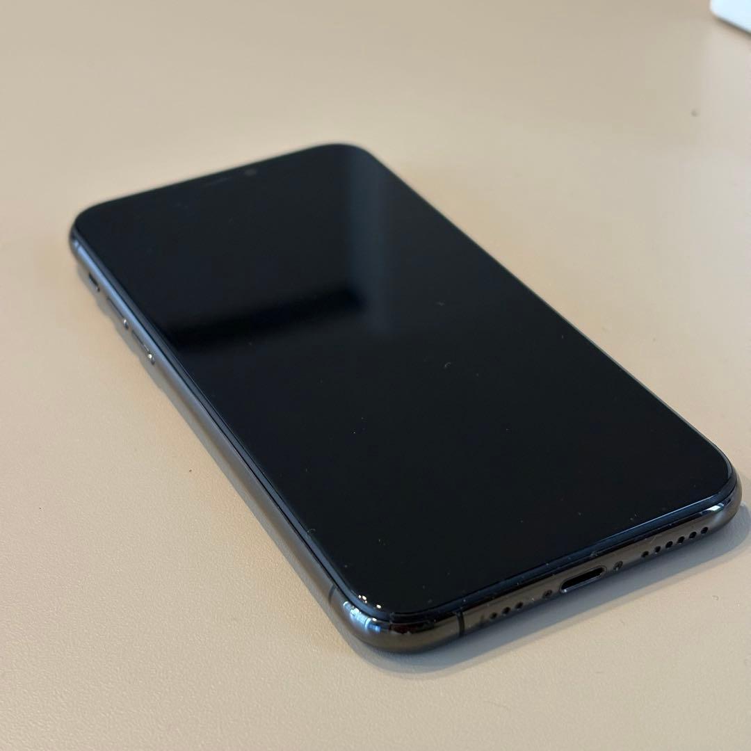 【美品】iPhone 11 pro 256GB 本体のみ　SIMフリー