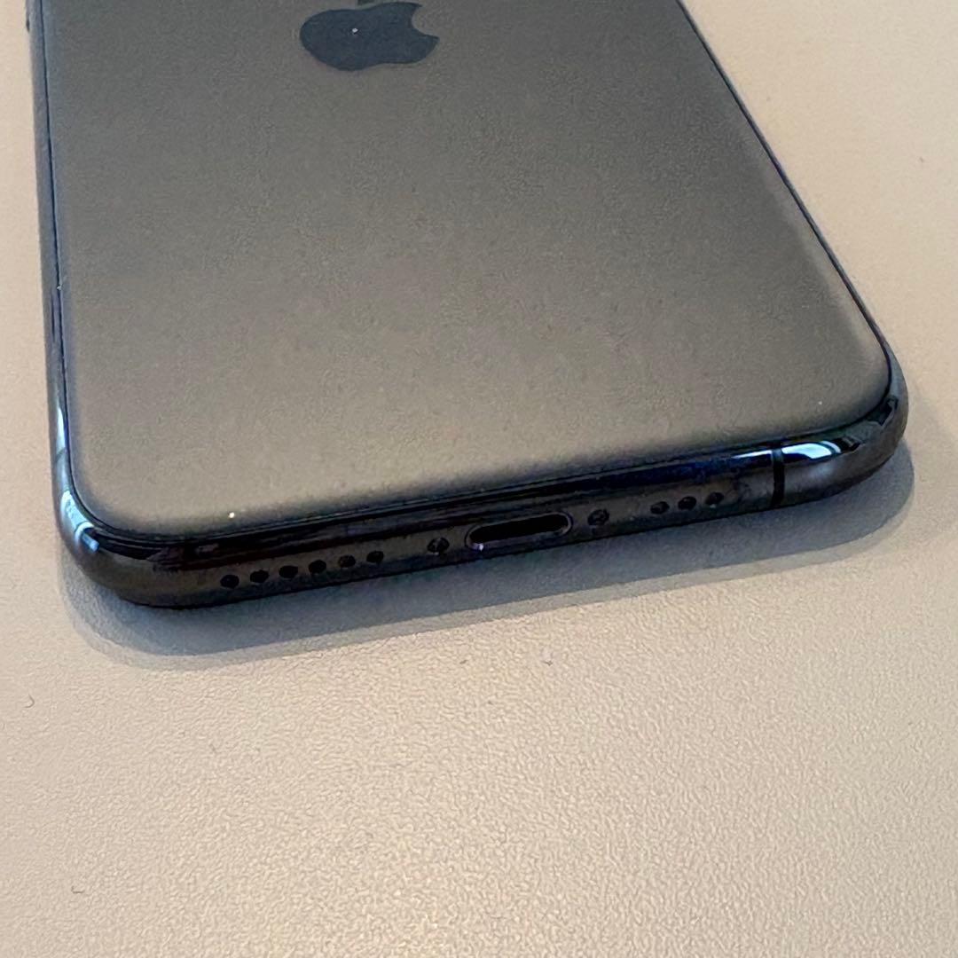 【美品】iPhone 11 pro 256GB 本体のみ　SIMフリー