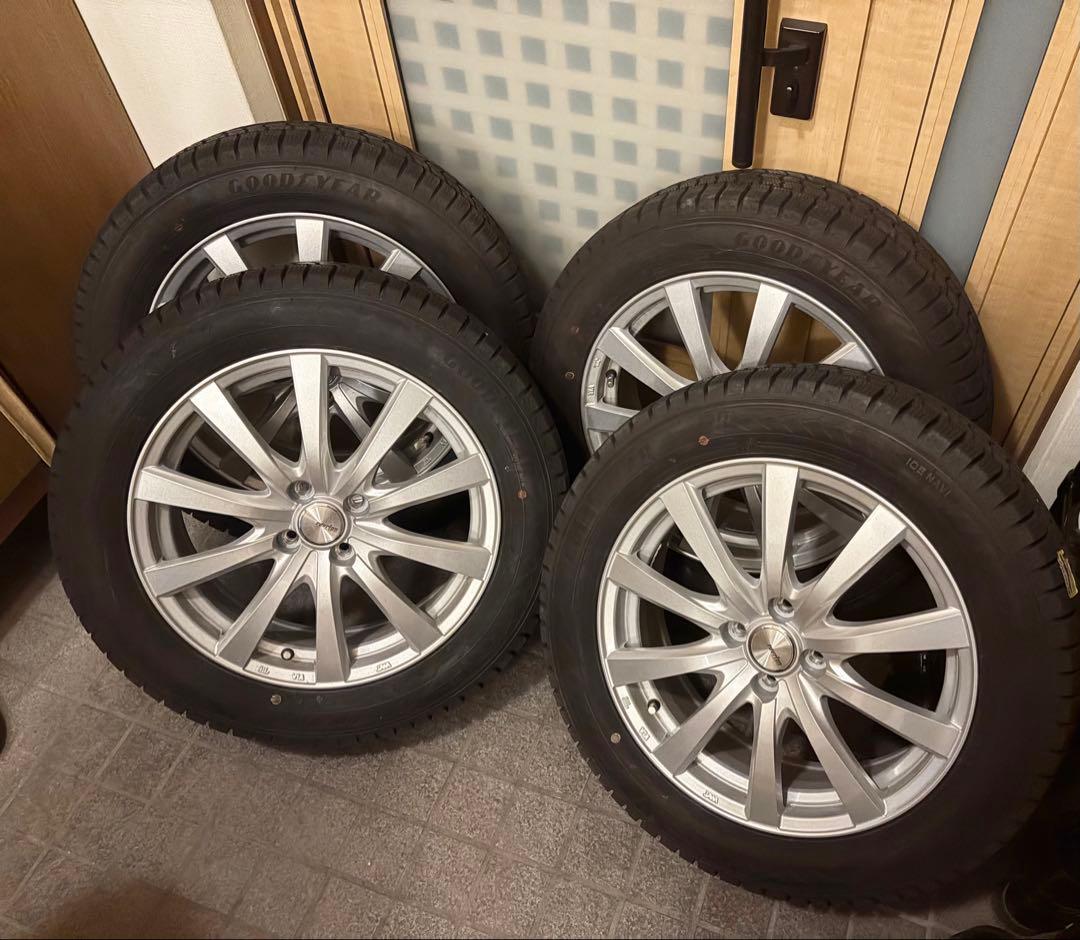 ICE NAVI 8 スタッドレス4本195/60R17 ライズ等に！