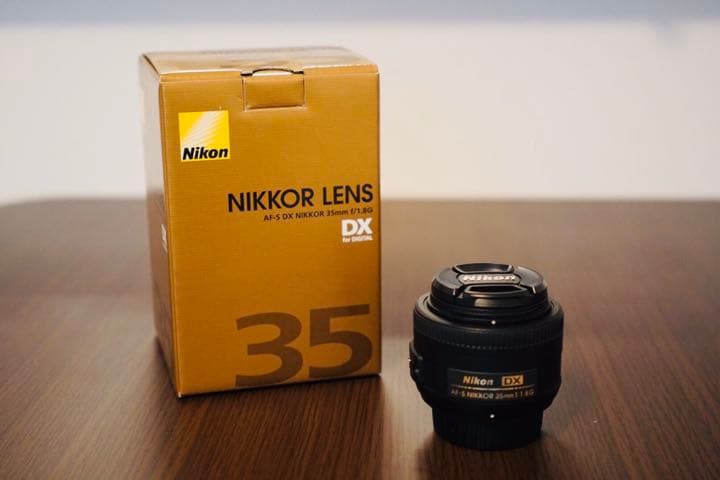 Nikon D3300 レンズキット　AF-S DX 35F1.8G 入門セット