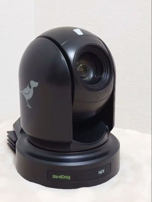 BirdDog Eyes P200、FullNDI対応 PTZカメラ