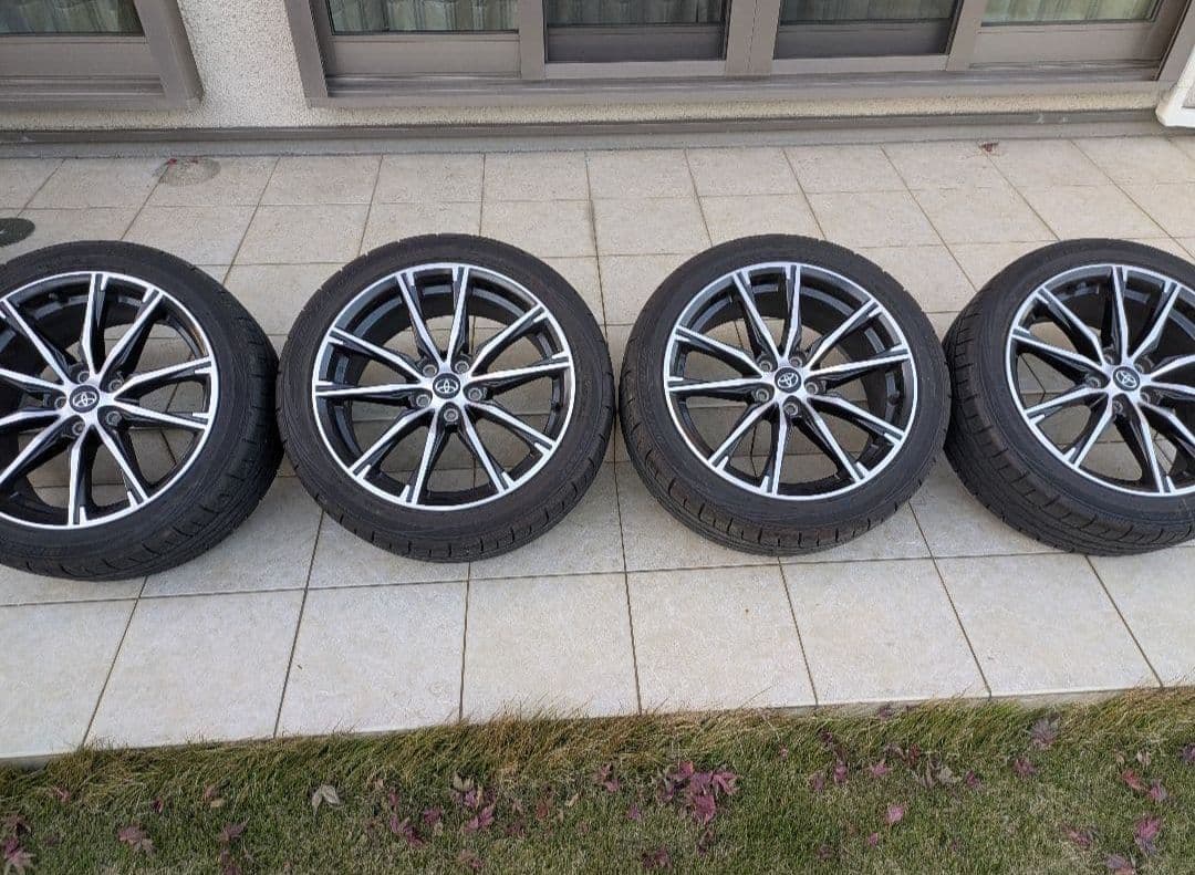 けん　トヨタ 86 後期　17インチ 4本目