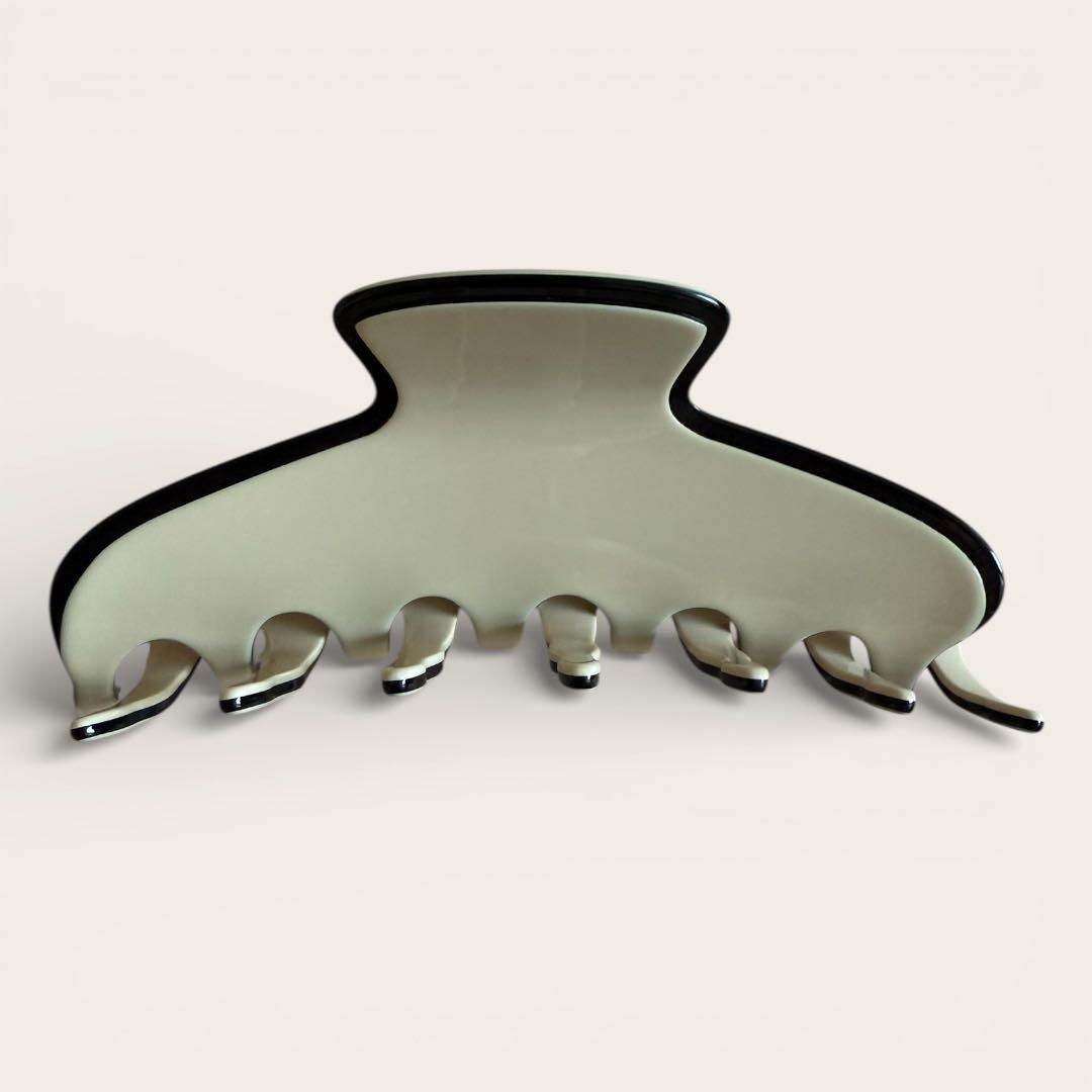 ALEXANDREDEPARIS アレクサンドルドゥパリ　ヘアクリップ 巾着付き