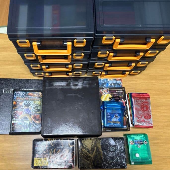 デュエルマスターズ　まとめ売り　デッキ　引退　カード　ストレージ　ケース付き