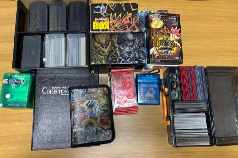 デュエルマスターズ　まとめ売り　デッキ　引退　カード　ストレージ　ケース付き