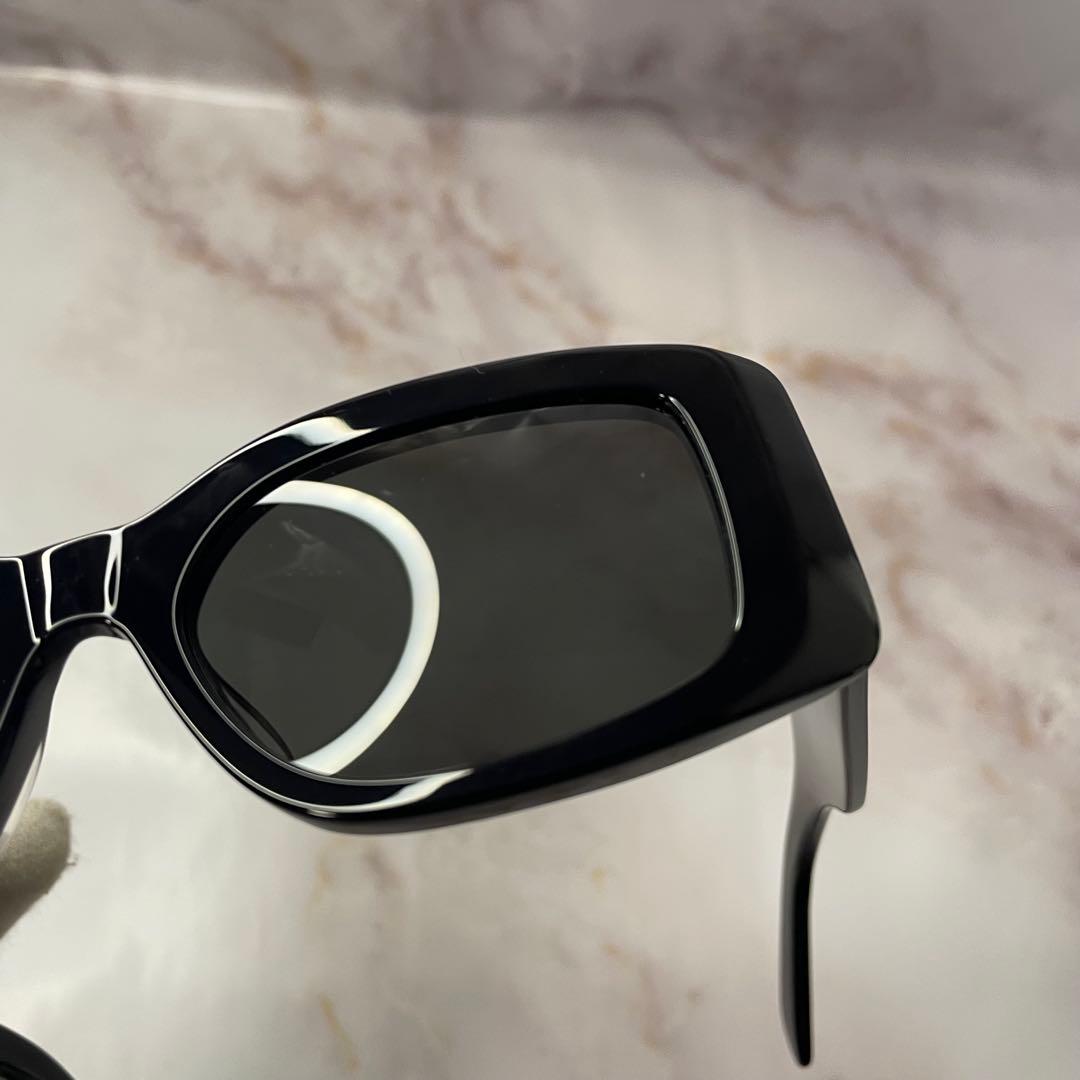 CELINE セリーヌ スクエア モード サングラス TAEYANG 着用