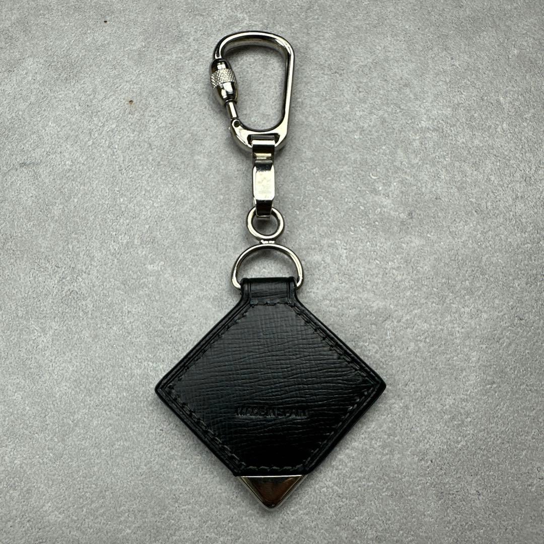 LOEWE ロエベ アナグラム ブラック レザー キーホルダー キーチャーム