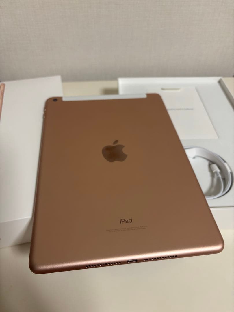 ⭐︎無印iPad第6世代ローズゴールド⭐︎
