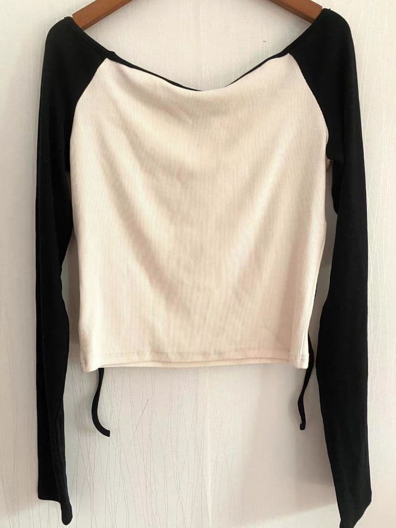 andmary Alma ribbon ブラック Tシャツ リボンデザイン