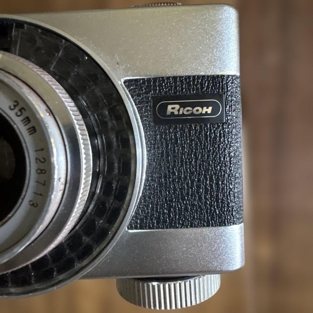 昭和40年代アンティーク　RICOH カメラ