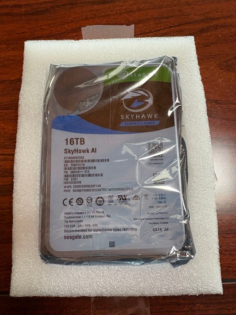 外付けハードディスク・ドライブ Seagate SkyHawkHDD16TB