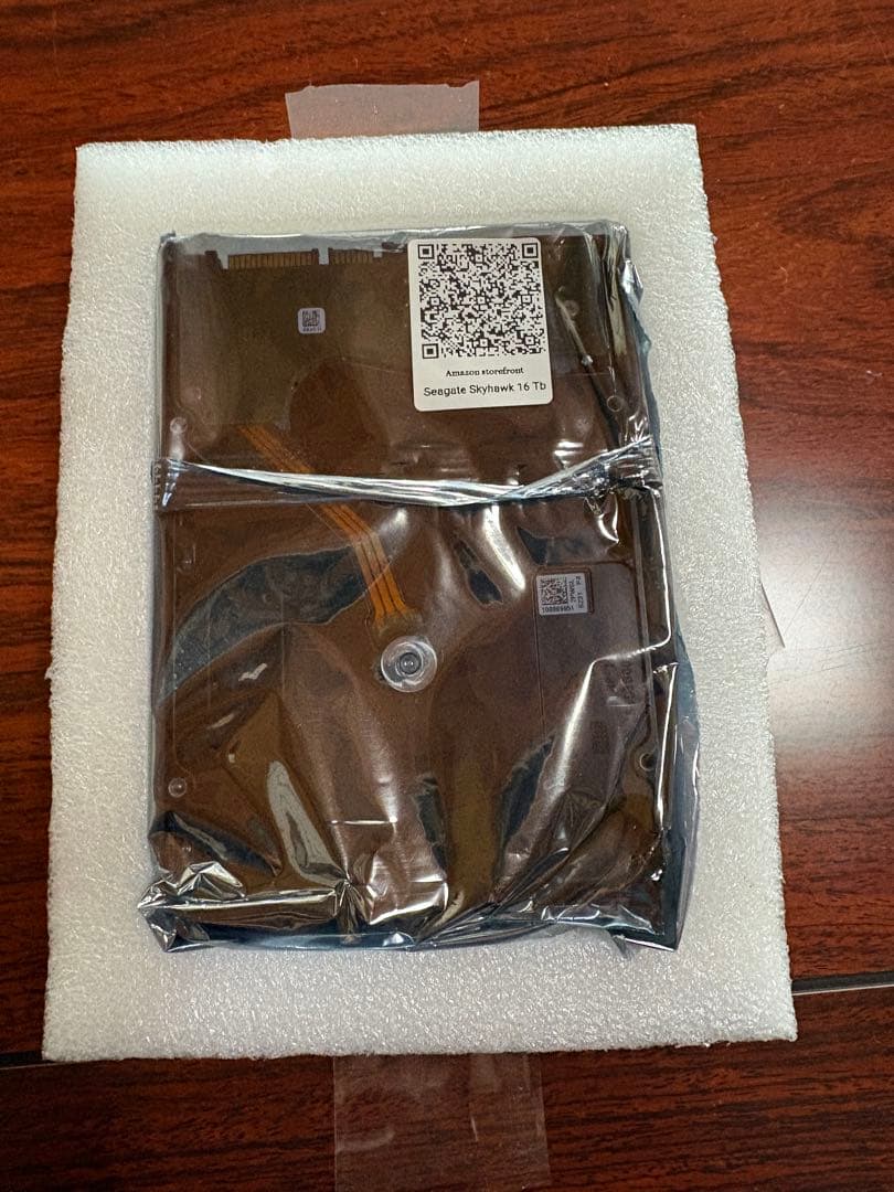 外付けハードディスク・ドライブ Seagate SkyHawkHDD16TB