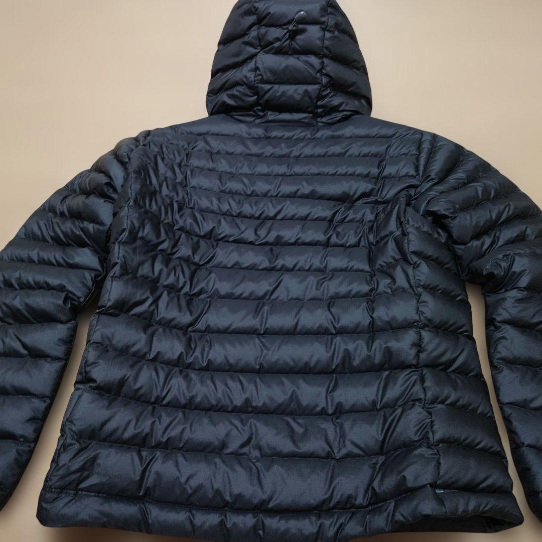 パタゴニア ダウンセーターフーディ メンズ Sサイズ ブラック