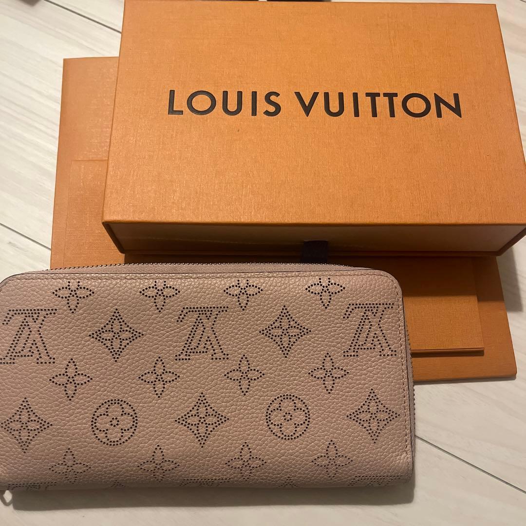 Louis Vuitton マヒナ　ピンク　長財布