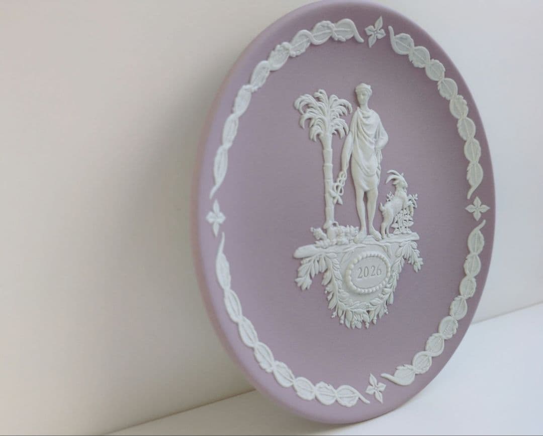 ウェッジウッド　ジャスパー　イヤープレート 2026