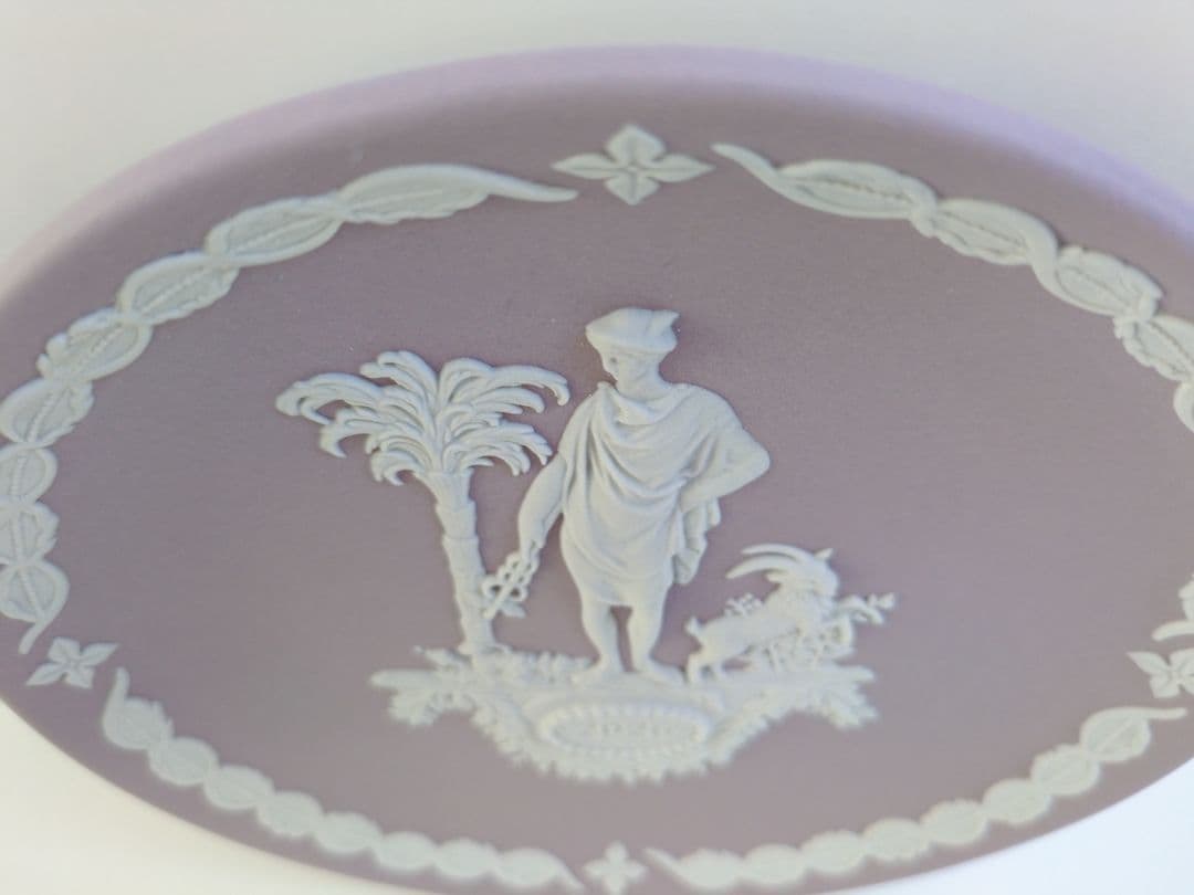 ウェッジウッド　ジャスパー　イヤープレート 2026