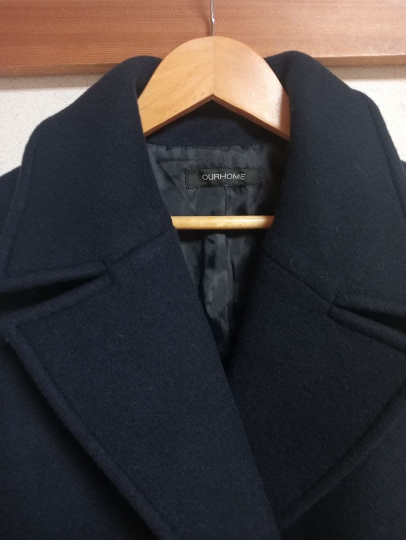 our 上質ウール100％のテーラードコート