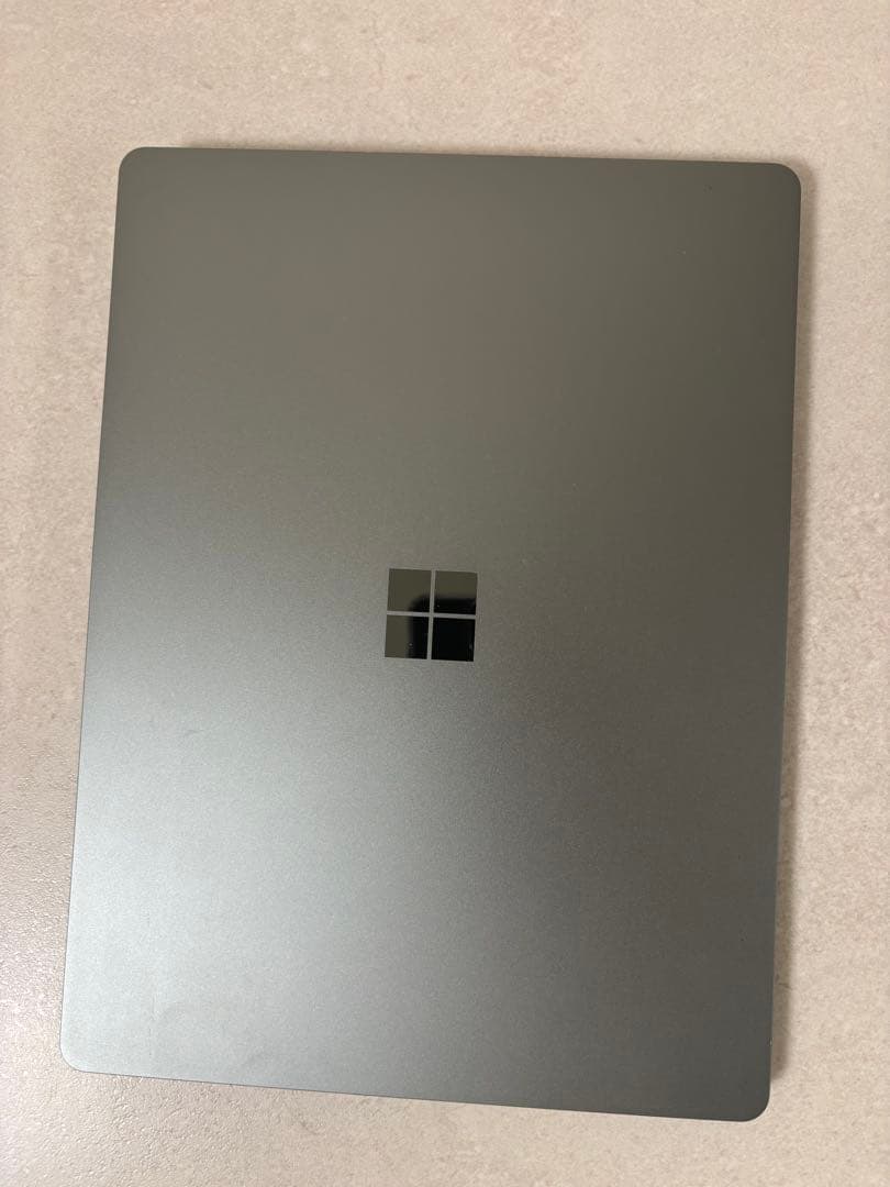 【美品】Microsoft Surface Laptop Go 2 充電器付