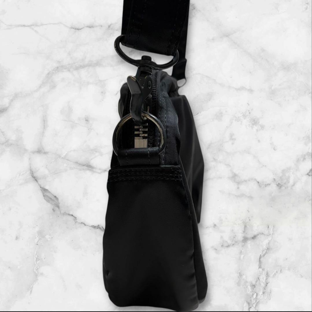 PORTER タンカーショルダーバッグ ハーフムーン 舟形 吉田カバン　オーバル