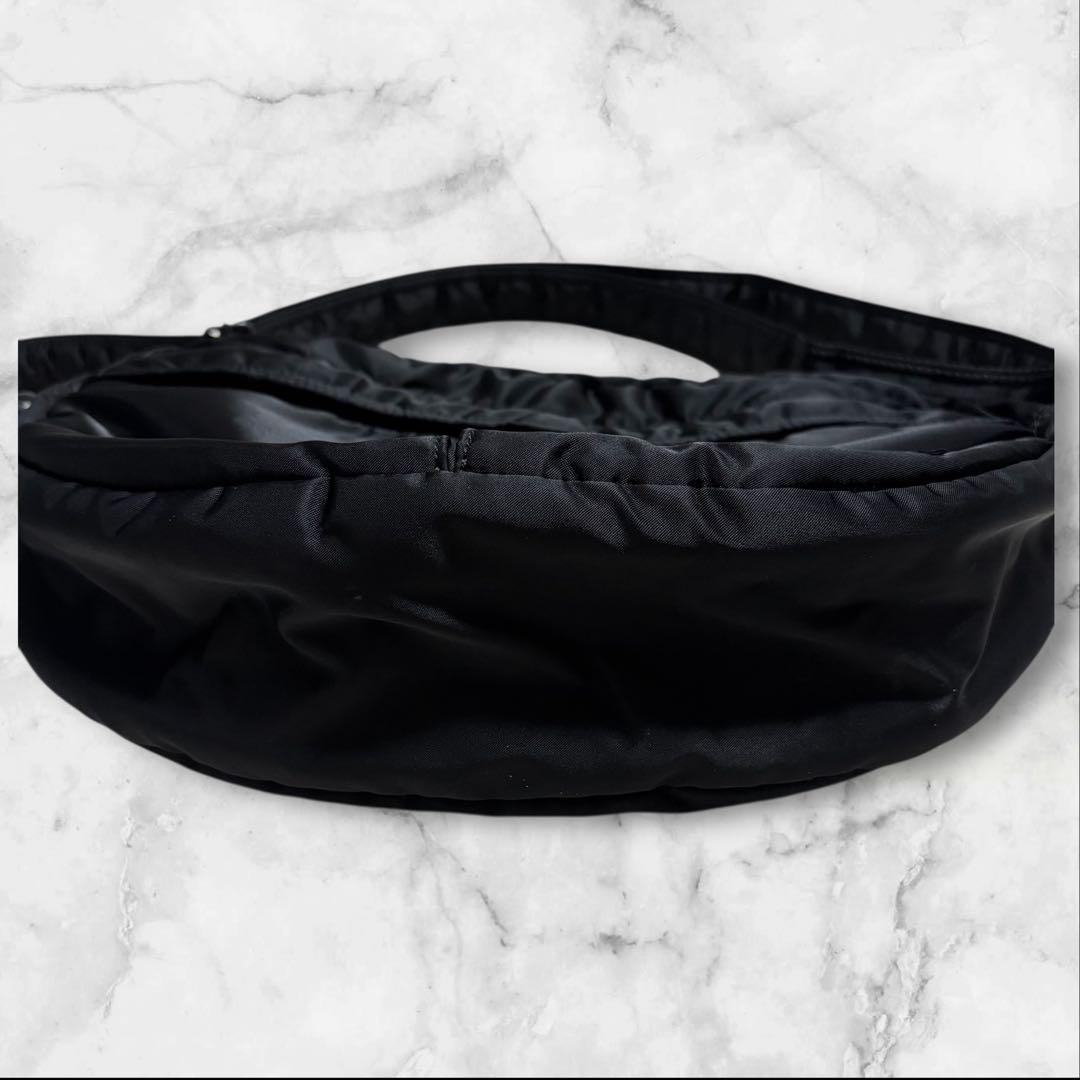 PORTER タンカーショルダーバッグ ハーフムーン 舟形 吉田カバン　オーバル