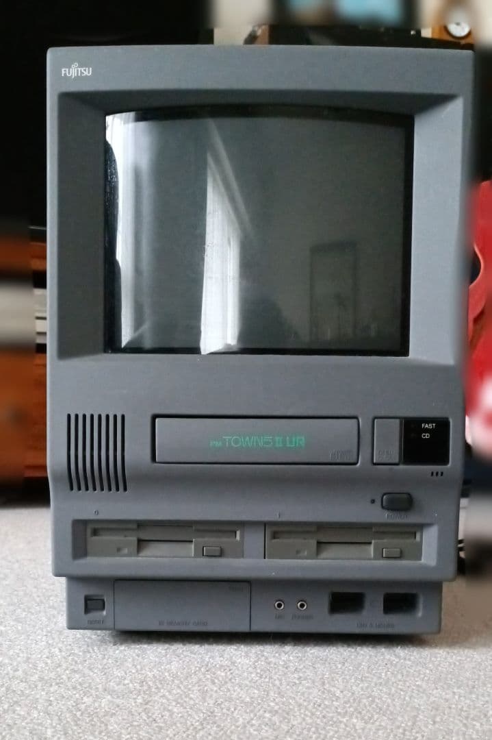 富士通 FUJITSU FM TOWNS II UR20 付属品付
