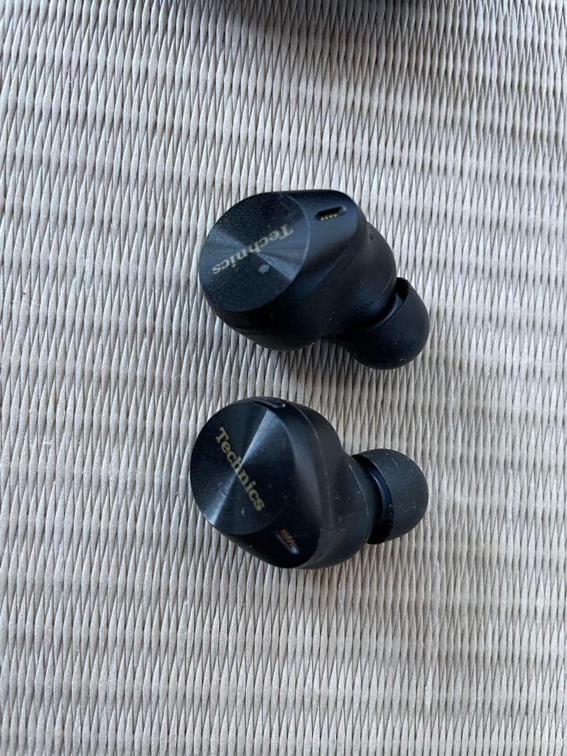 Technics EAH-AZ80黒　中古