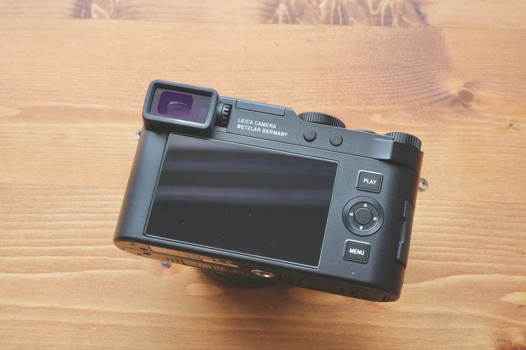 【Leica】D-LUX8 & 保護フィルター ライカ コンパクトデジタルカメラ