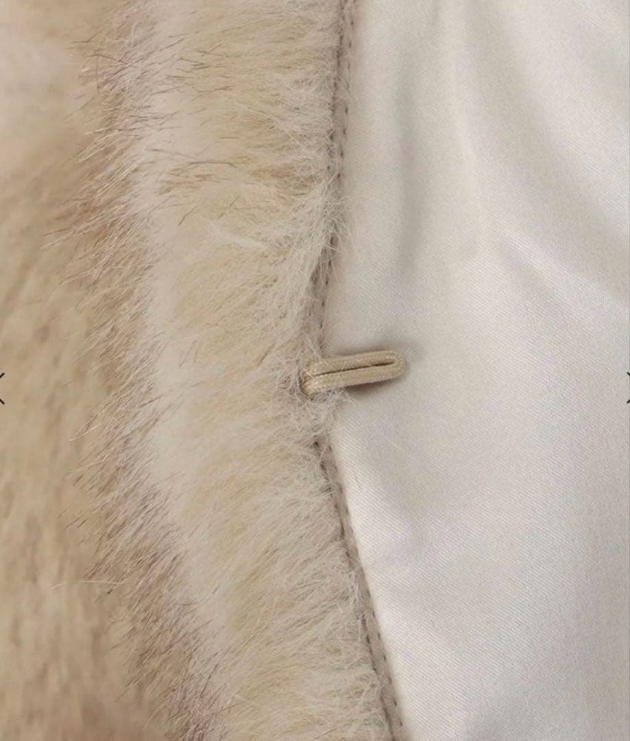 アニュアンス anuansベージュ ファーベスト フリーサイズ 未使用品