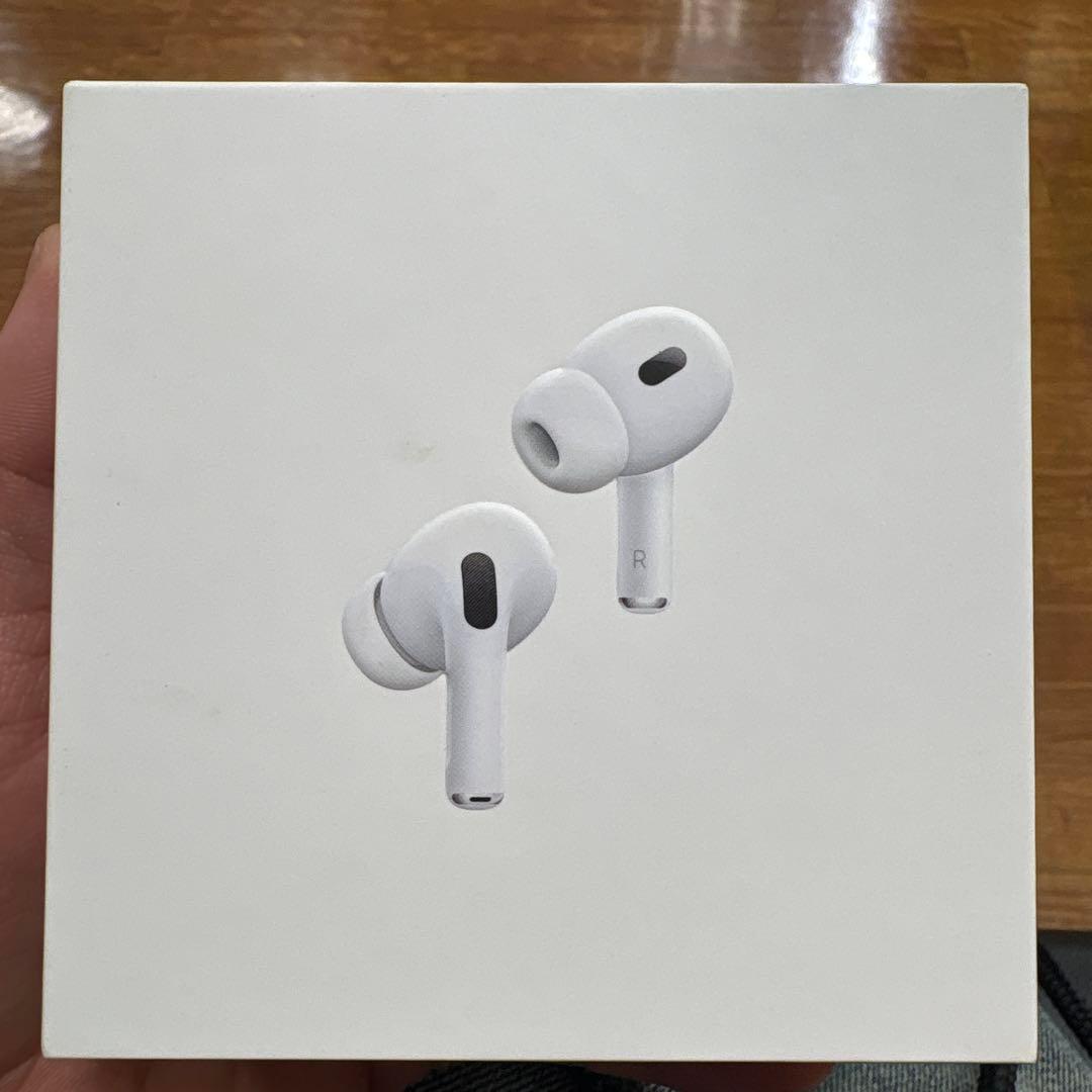 AirPods pro 第2世代 lightning 本体