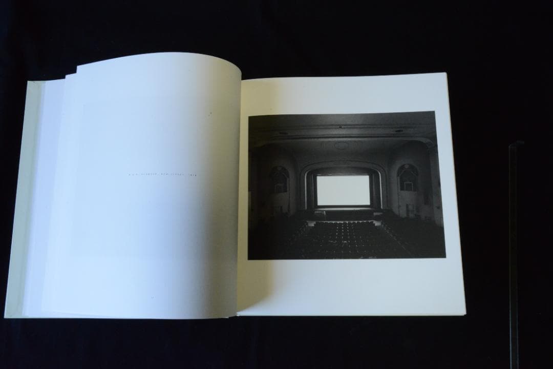 【Theatres】杉本博司　アルミケース入り限定版★★大幅に再々値下げしました