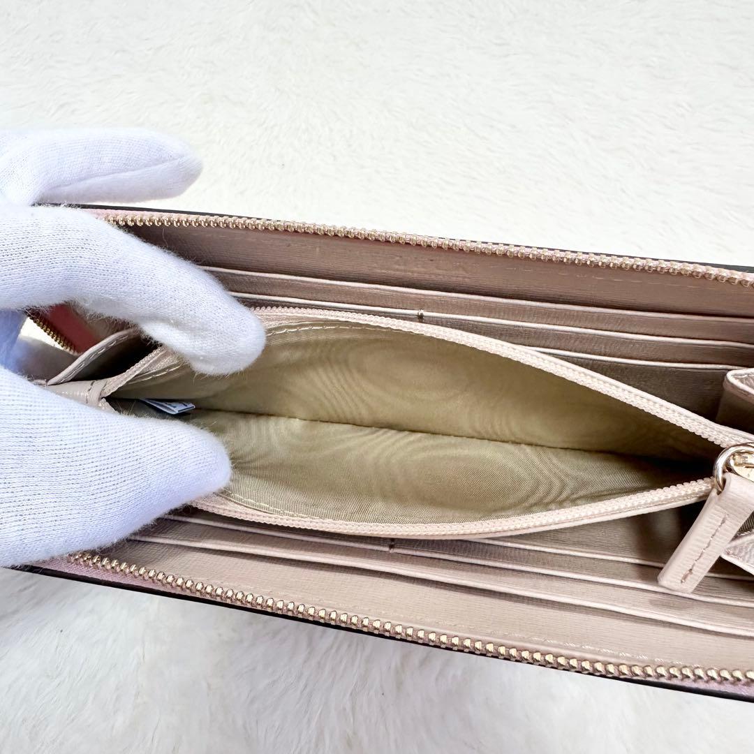 未使用級✨FURLA ラウンドファスナー 長財布 ウォレット カメリア 現行品