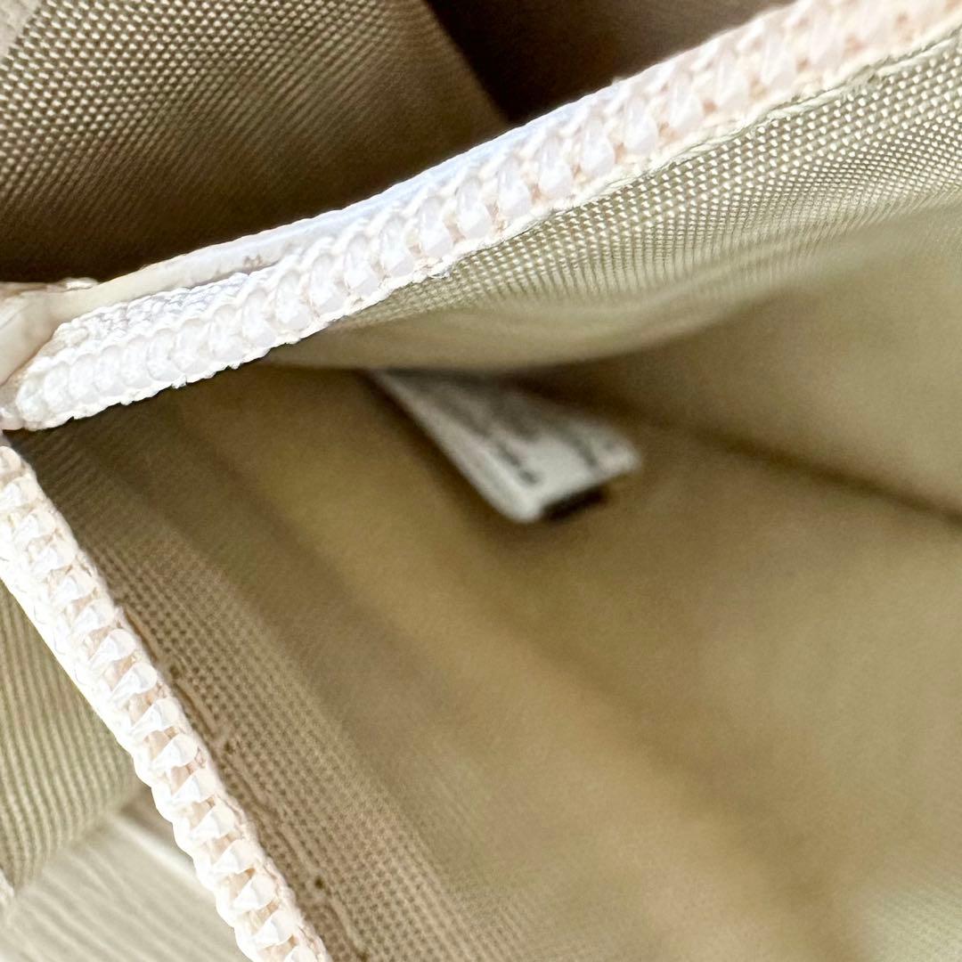 未使用級✨FURLA ラウンドファスナー 長財布 ウォレット カメリア 現行品