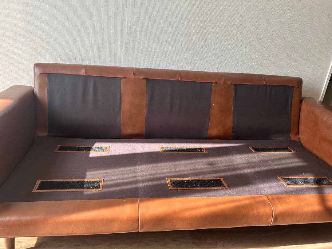 ウニコ　MOLN レザーソファー 3人掛け ダークブラウン