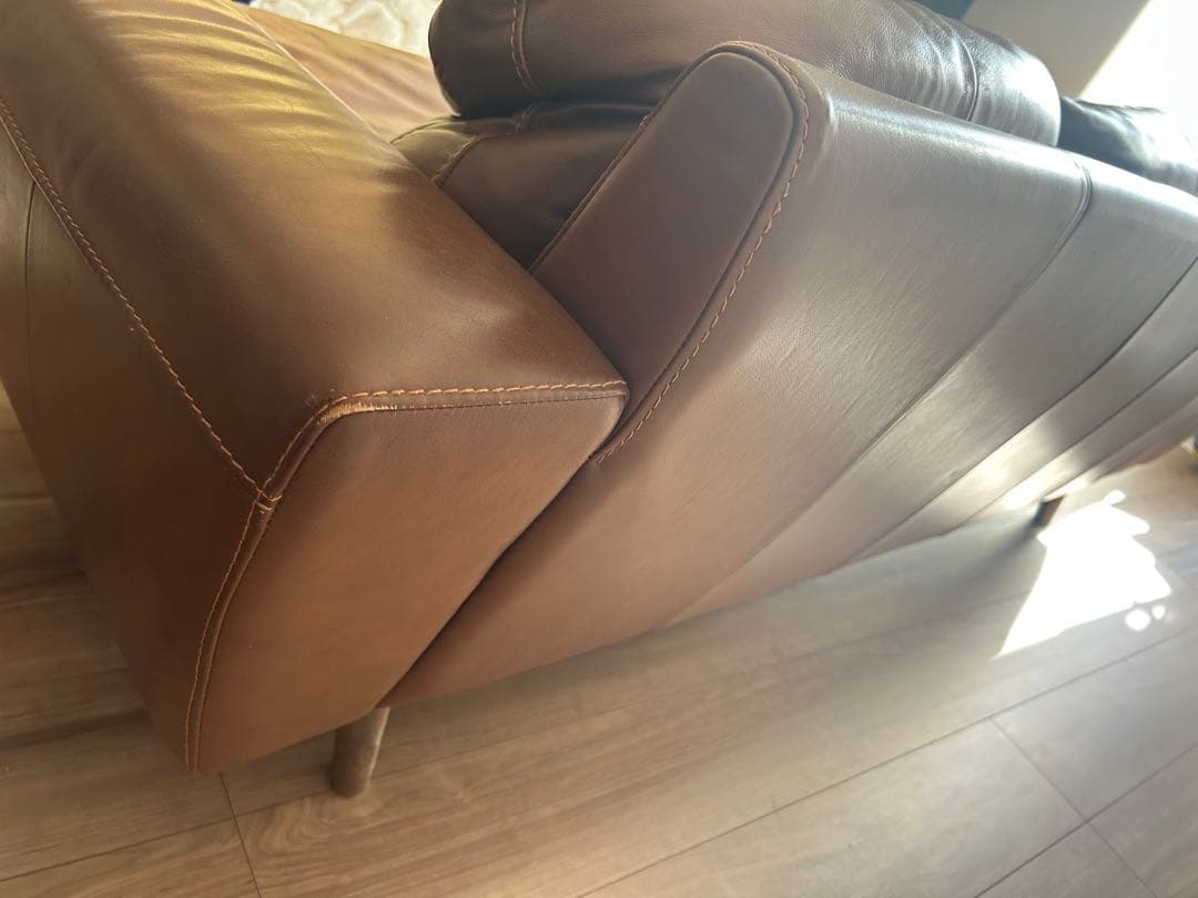 ウニコ　MOLN レザーソファー 3人掛け ダークブラウン