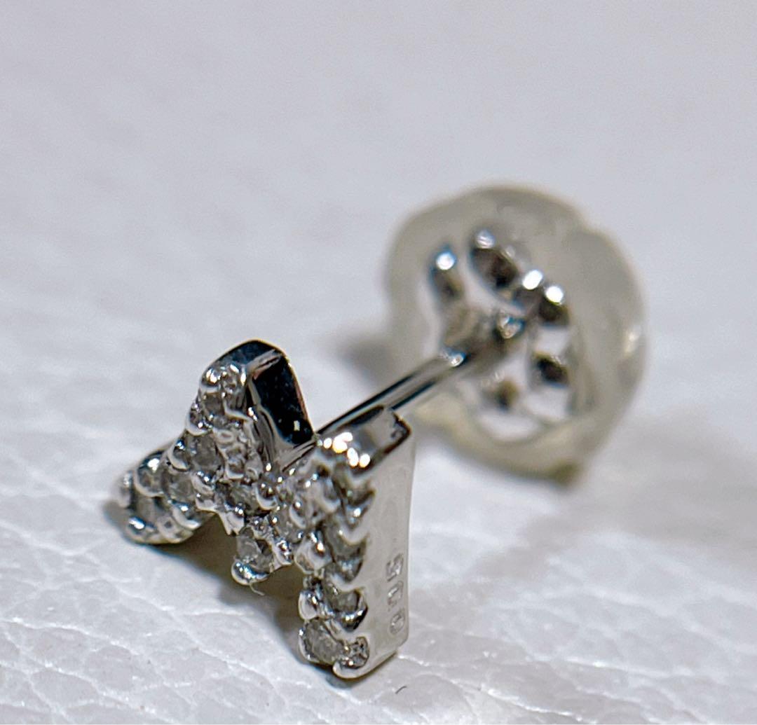 お値下げ最終日　テイクアップ　K18ホワイトゴールド　ダイヤモンドピアス　「Ｍ」