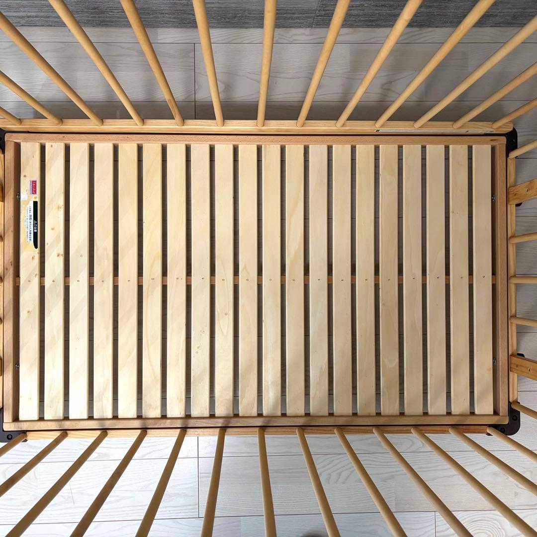 ファルスカ farska ベッドサイドベッド 03