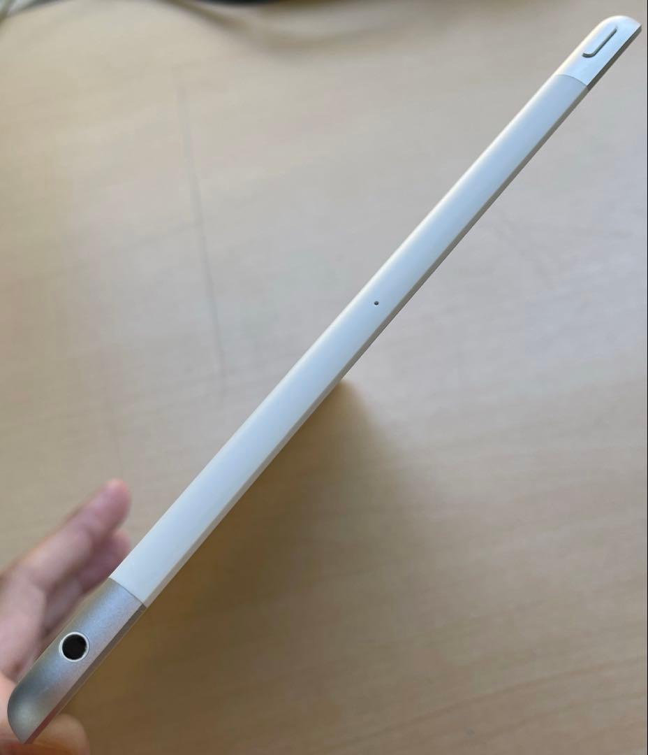 iPad 第7世代 Wi-Fi+Cellular シルバー　32GB 超美品#5