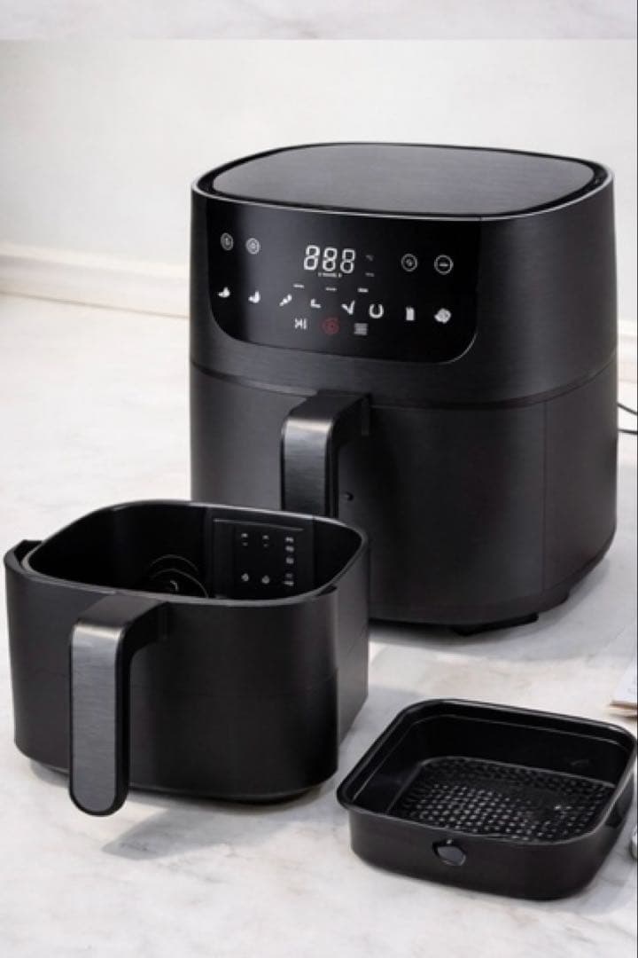 セール中　Beelicious ノンフライヤー エアフライヤー